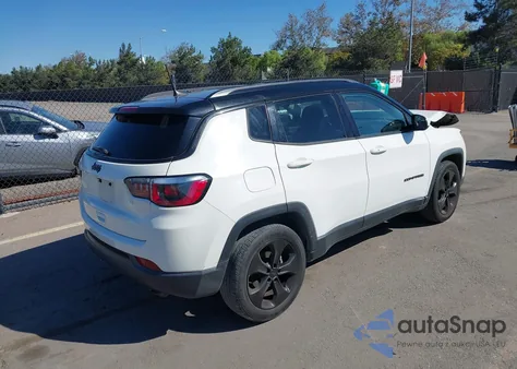 2019 Jeep Compass Altitude Fwd from USA, damaged, VIN 3C4NJCBB9KT726979